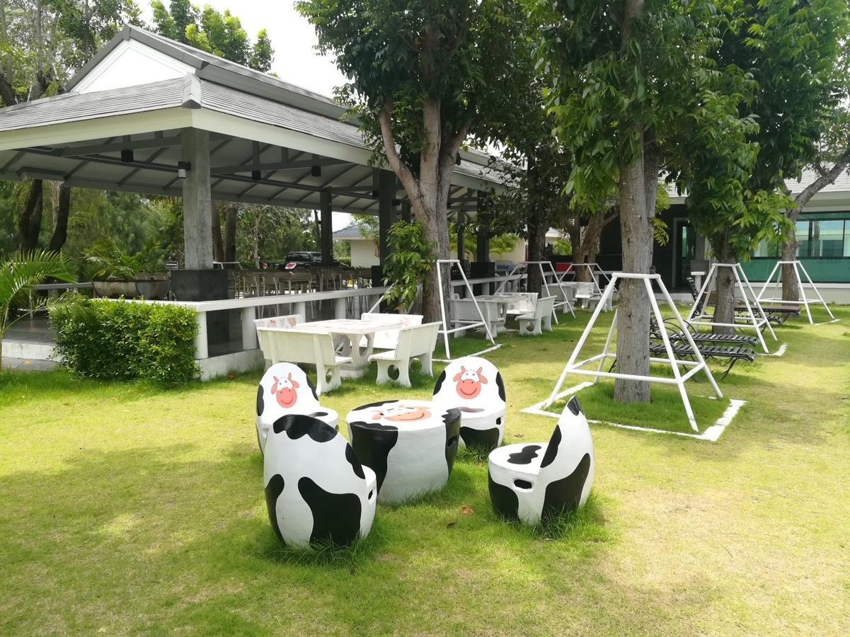 The Lake Hill Resort Pran Buri Eksteriør billede