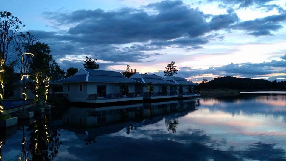 The Lake Hill Resort Pran Buri Eksteriør billede