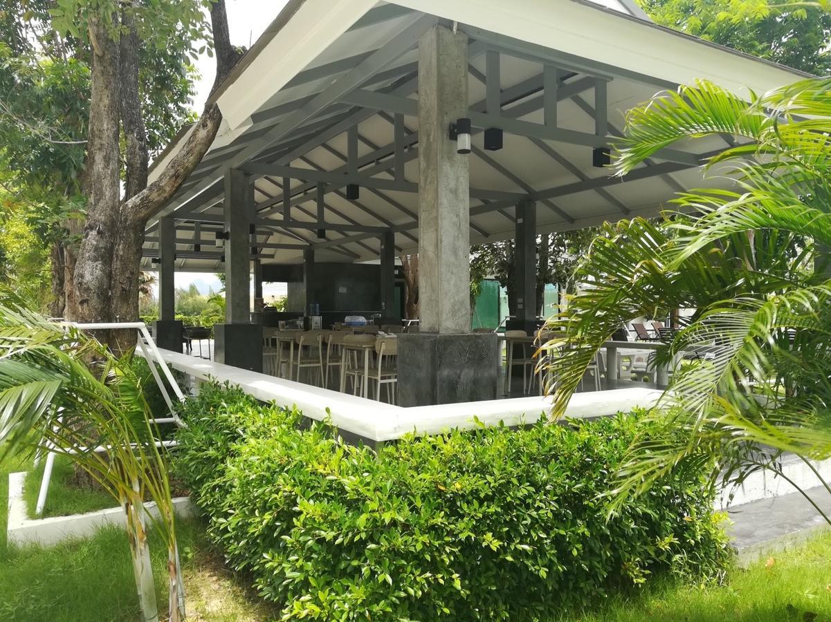 The Lake Hill Resort Pran Buri Eksteriør billede